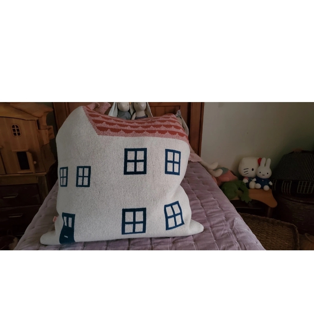 DONNA WILSON WOOL PILLOW EXTRA LARGE **RETIRED**